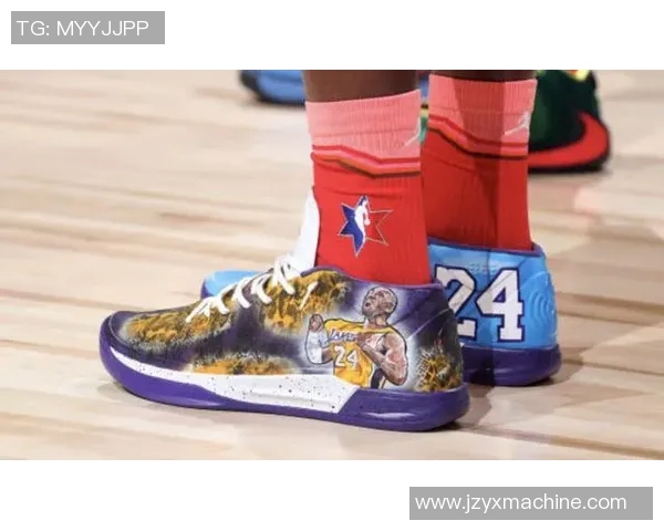 明星篮球鞋大盘点各大明星在球场上穿的潮流鞋款解析